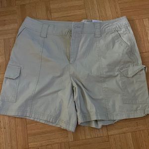 Beige cargo shorts size 18W